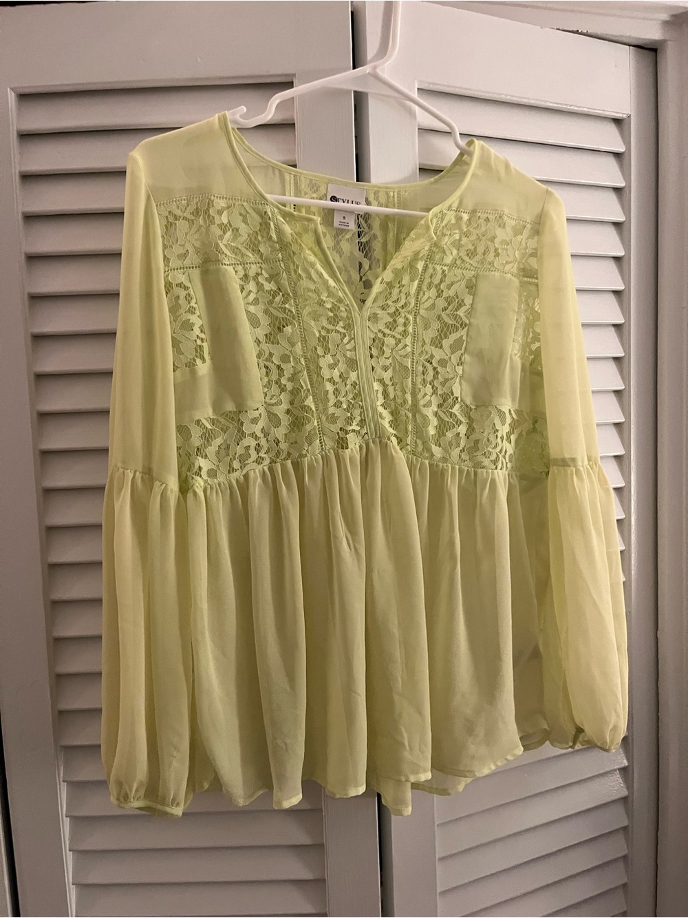 STYLUS Lace Yoke Long-Sleeve Tunic - Yellow